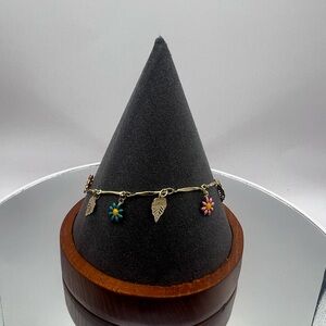 Brand New Gold Charm Bracelet with Colorful Daisies